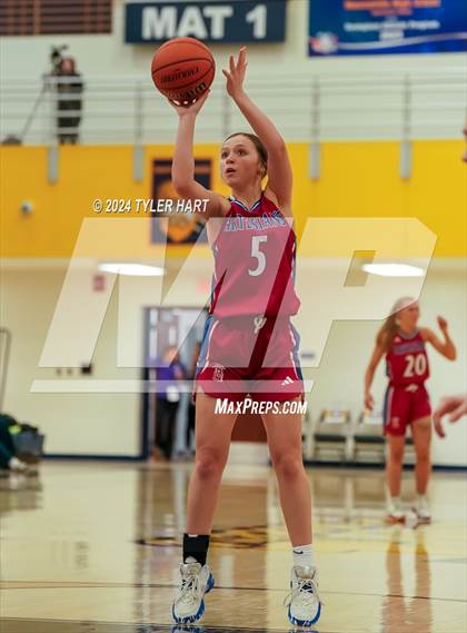 Thumbnail 3 in Martinsville vs. Bloomington North (IHSAA 4A Sectional 13 First Round) photogallery.