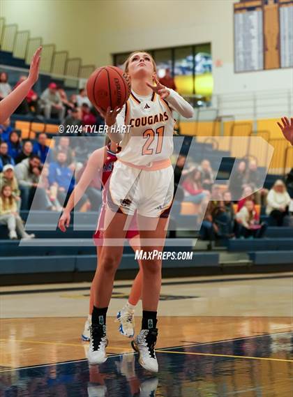 Thumbnail 3 in Martinsville vs. Bloomington North (IHSAA 4A Sectional 13 First Round) photogallery.
