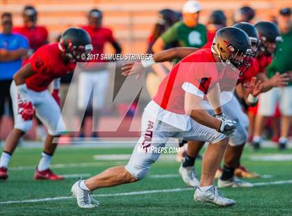 Thumbnail 3 in Clayton Valley Charter vs De La Salle (Pittsburg Jamboree) photogallery.
