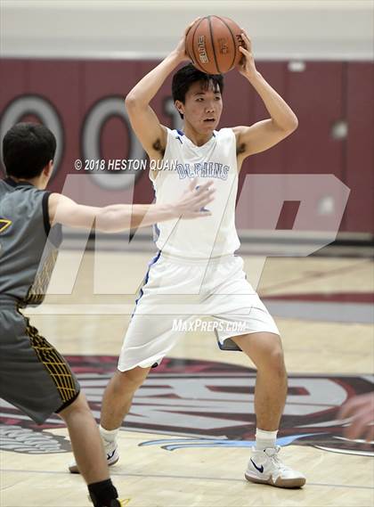 Thumbnail 1 in Cabrillo vs Dana Hills (Rancho Mirage Holiday Invitational) photogallery.