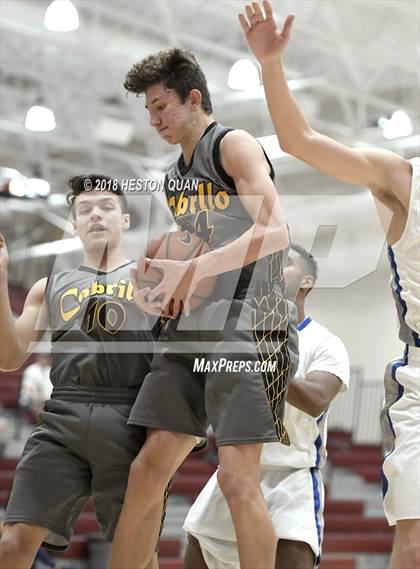 Thumbnail 2 in Cabrillo vs Dana Hills (Rancho Mirage Holiday Invitational) photogallery.