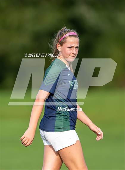 Thumbnail 1 in Winsor @ Pingree photogallery.