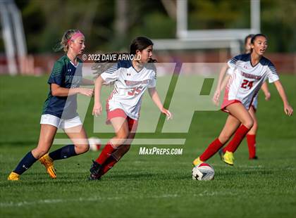 Thumbnail 2 in Winsor @ Pingree photogallery.
