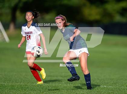Thumbnail 1 in Winsor @ Pingree photogallery.