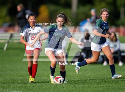 Thumbnail 2 in Winsor @ Pingree photogallery.