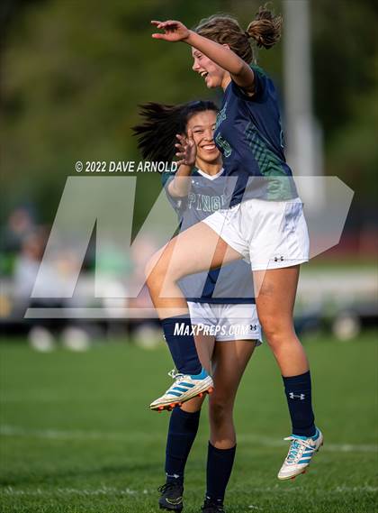 Thumbnail 3 in Winsor @ Pingree photogallery.