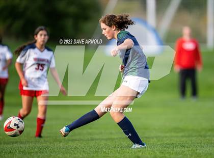 Thumbnail 1 in Winsor @ Pingree photogallery.
