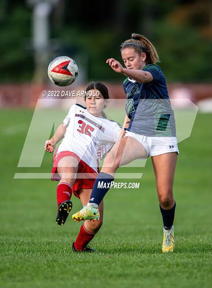 Thumbnail 2 in Winsor @ Pingree photogallery.