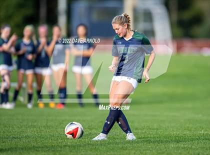 Thumbnail 2 in Winsor @ Pingree photogallery.