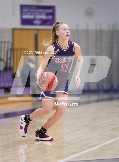 Thumbnail 1 in Herriman @ Riverton photogallery.