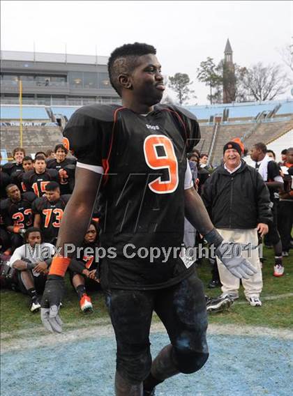 Thumbnail 3 in Murphy vs. Wallace-Rose Hill (NCHSAA 1A Final) photogallery.