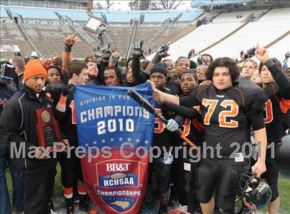 Thumbnail 1 in Murphy vs. Wallace-Rose Hill (NCHSAA 1A Final) photogallery.