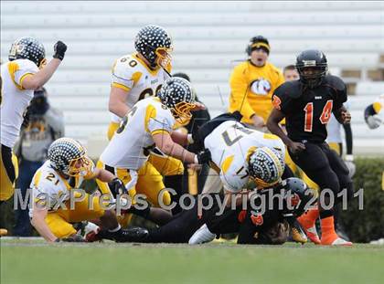 Thumbnail 1 in Murphy vs. Wallace-Rose Hill (NCHSAA 1A Final) photogallery.