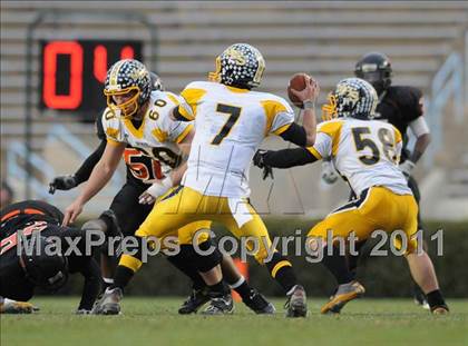 Thumbnail 1 in Murphy vs. Wallace-Rose Hill (NCHSAA 1A Final) photogallery.