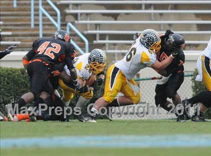 Thumbnail 2 in Murphy vs. Wallace-Rose Hill (NCHSAA 1A Final) photogallery.