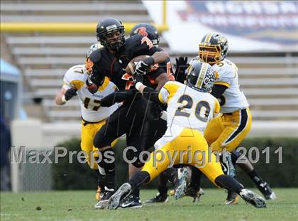 Thumbnail 1 in Murphy vs. Wallace-Rose Hill (NCHSAA 1A Final) photogallery.