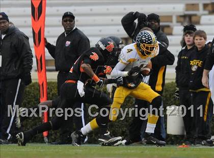 Thumbnail 2 in Murphy vs. Wallace-Rose Hill (NCHSAA 1A Final) photogallery.