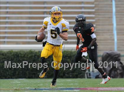 Thumbnail 1 in Murphy vs. Wallace-Rose Hill (NCHSAA 1A Final) photogallery.