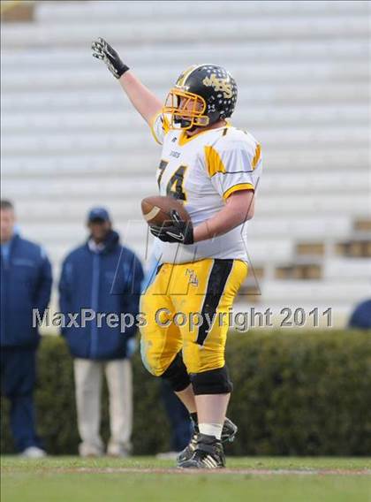 Thumbnail 2 in Murphy vs. Wallace-Rose Hill (NCHSAA 1A Final) photogallery.