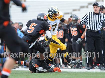 Thumbnail 1 in Murphy vs. Wallace-Rose Hill (NCHSAA 1A Final) photogallery.