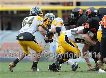 Thumbnail 2 in Murphy vs. Wallace-Rose Hill (NCHSAA 1A Final) photogallery.