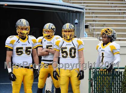 Thumbnail 3 in Murphy vs. Wallace-Rose Hill (NCHSAA 1A Final) photogallery.