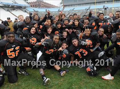 Thumbnail 3 in Murphy vs. Wallace-Rose Hill (NCHSAA 1A Final) photogallery.
