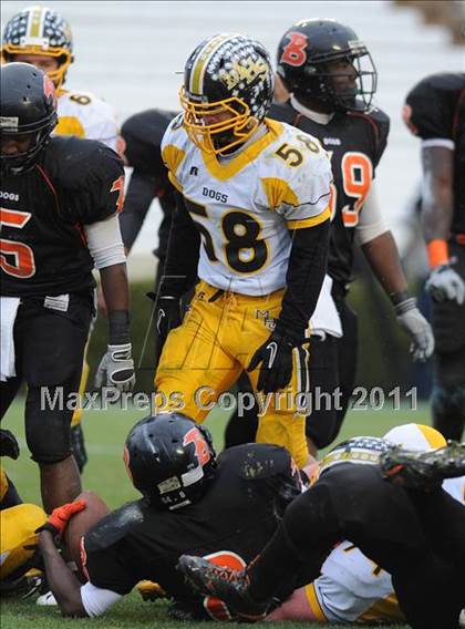 Thumbnail 2 in Murphy vs. Wallace-Rose Hill (NCHSAA 1A Final) photogallery.