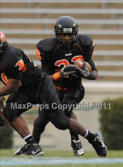 Thumbnail 1 in Murphy vs. Wallace-Rose Hill (NCHSAA 1A Final) photogallery.
