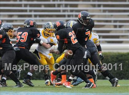 Thumbnail 3 in Murphy vs. Wallace-Rose Hill (NCHSAA 1A Final) photogallery.