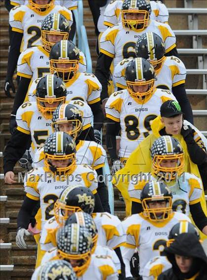 Thumbnail 2 in Murphy vs. Wallace-Rose Hill (NCHSAA 1A Final) photogallery.