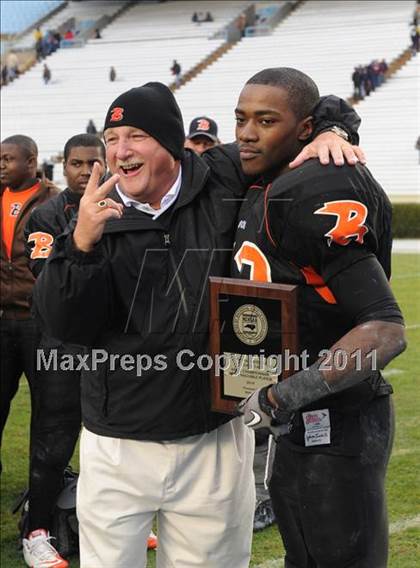 Thumbnail 2 in Murphy vs. Wallace-Rose Hill (NCHSAA 1A Final) photogallery.