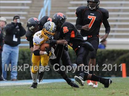 Thumbnail 2 in Murphy vs. Wallace-Rose Hill (NCHSAA 1A Final) photogallery.