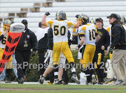 Thumbnail 2 in Murphy vs. Wallace-Rose Hill (NCHSAA 1A Final) photogallery.