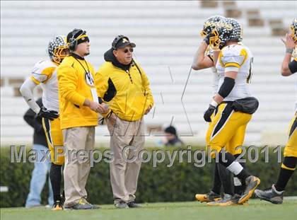 Thumbnail 1 in Murphy vs. Wallace-Rose Hill (NCHSAA 1A Final) photogallery.