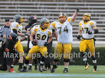 Thumbnail 3 in Murphy vs. Wallace-Rose Hill (NCHSAA 1A Final) photogallery.