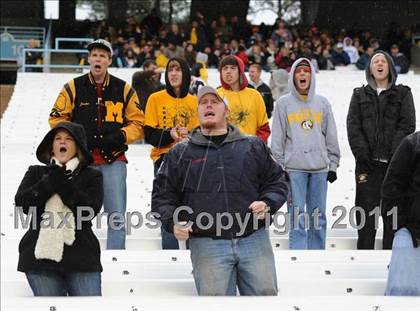 Thumbnail 3 in Murphy vs. Wallace-Rose Hill (NCHSAA 1A Final) photogallery.