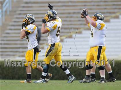 Thumbnail 1 in Murphy vs. Wallace-Rose Hill (NCHSAA 1A Final) photogallery.