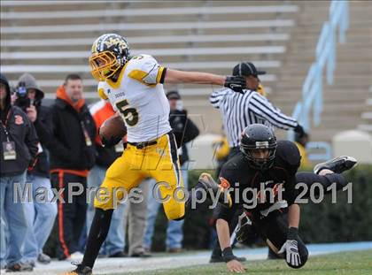 Thumbnail 1 in Murphy vs. Wallace-Rose Hill (NCHSAA 1A Final) photogallery.