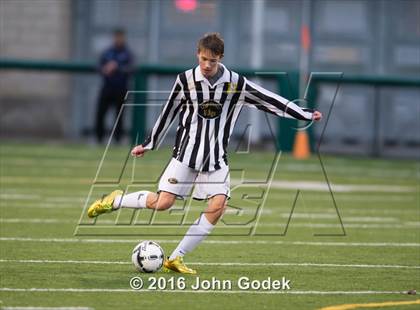 Thumbnail 3 in Stanwood vs. Inglemoor photogallery.