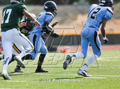 Thumbnail 2 in Royal vs Buena photogallery.