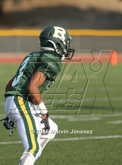 Thumbnail 1 in Royal vs Buena photogallery.