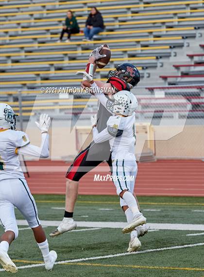 Thumbnail 2 in Woodland Christian vs. Le Grand (CIF SJS D7 Final) photogallery.