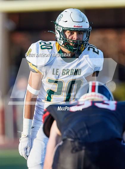 Thumbnail 2 in Woodland Christian vs. Le Grand (CIF SJS D7 Final) photogallery.