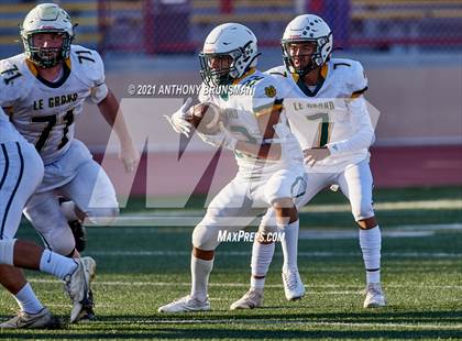 Thumbnail 2 in Woodland Christian vs. Le Grand (CIF SJS D7 Final) photogallery.