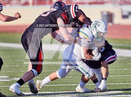 Thumbnail 2 in Woodland Christian vs. Le Grand (CIF SJS D7 Final) photogallery.