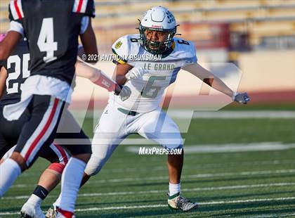 Thumbnail 2 in Woodland Christian vs. Le Grand (CIF SJS D7 Final) photogallery.