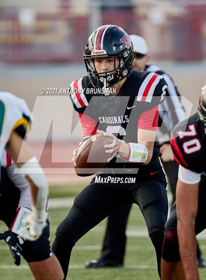 Thumbnail 1 in Woodland Christian vs. Le Grand (CIF SJS D7 Final) photogallery.