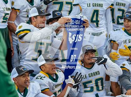 Thumbnail 2 in Woodland Christian vs. Le Grand (CIF SJS D7 Final) photogallery.