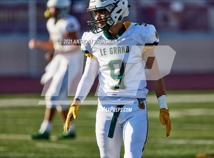 Thumbnail 1 in Woodland Christian vs. Le Grand (CIF SJS D7 Final) photogallery.